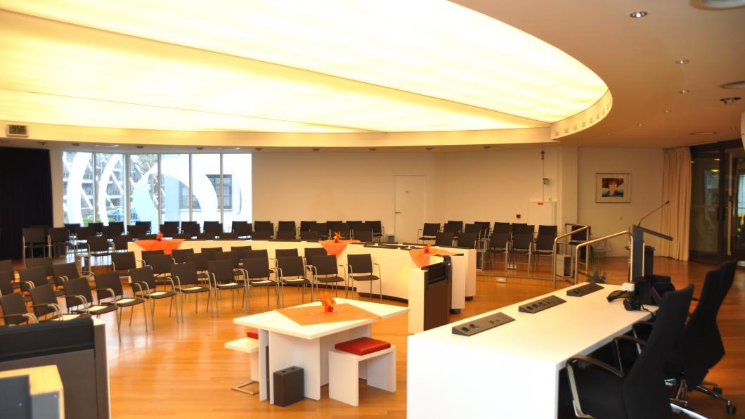 Stadhuis_Zoetermeer_-_Raadszaal_(01).jpg