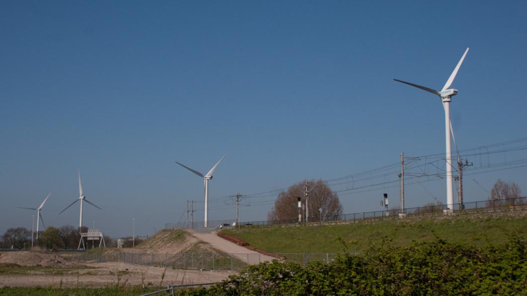 windmolens bij Zoetermeer windmolens bij Zoetermeer